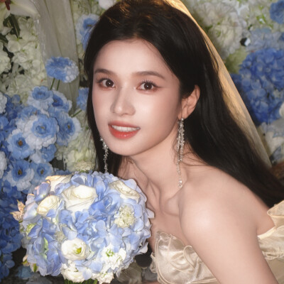 张婧仪