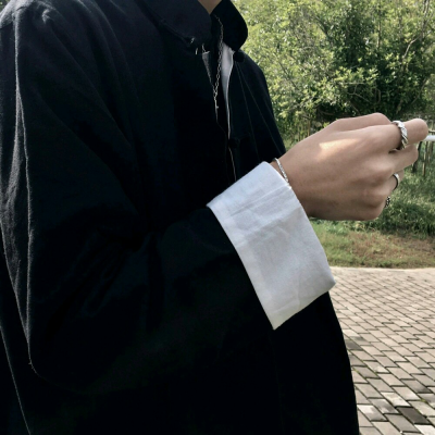 头像丨男头 我这么情绪浓烈的人
