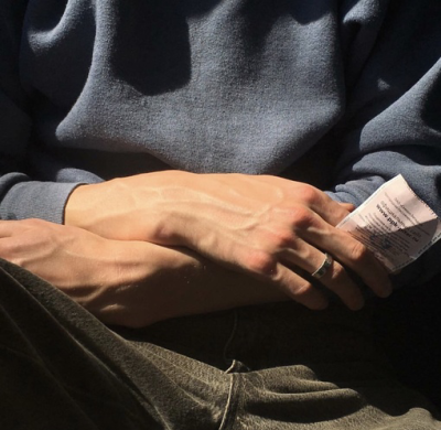 头像丨男头 我这么情绪浓烈的人
