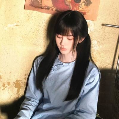 鞠婧祎