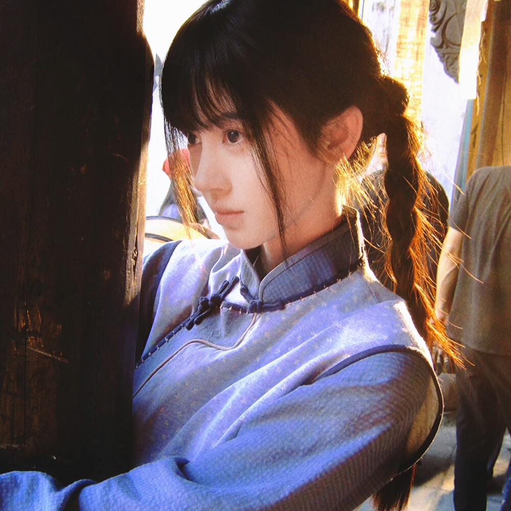 鞠婧祎