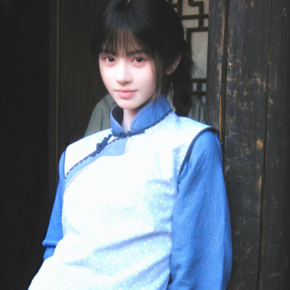 鞠婧祎