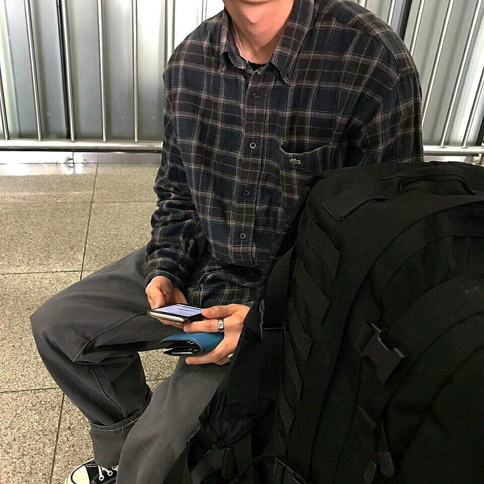 头像丨男头 我这么情绪浓烈的人
