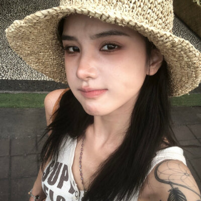 ˖⁩ ♡︎