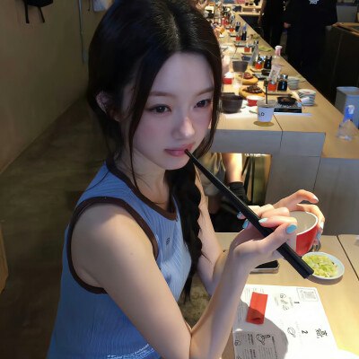 悄悄退场