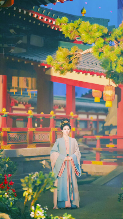 莫离