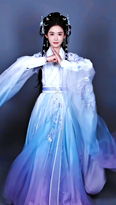 翟一莹