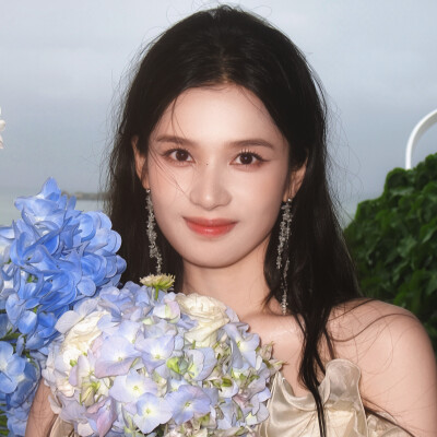 张婧仪