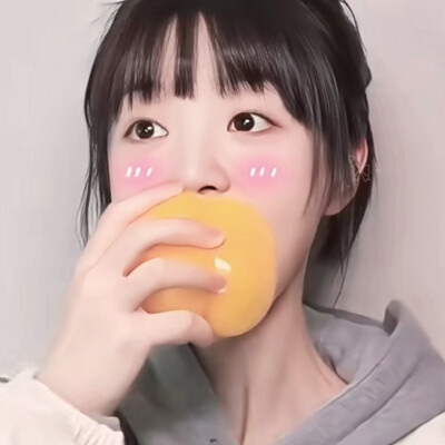这里是薇薇的吃播频道