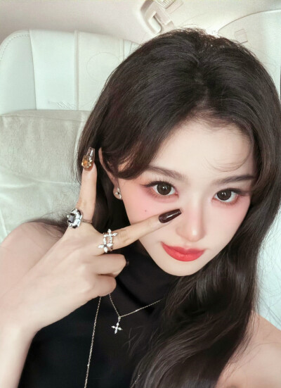 孔雪儿