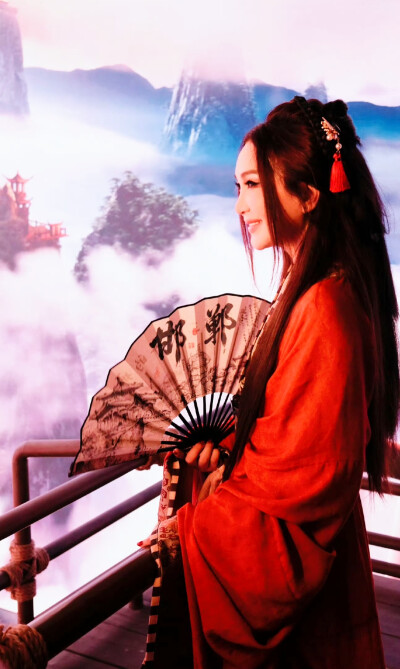 温碧霞