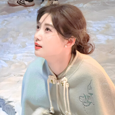 卢昱晓