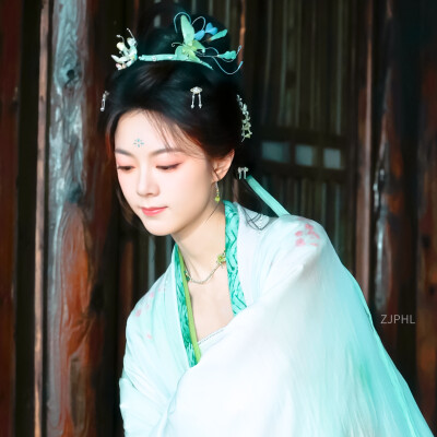 赵今麦