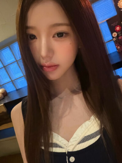 张元英 wonyoung