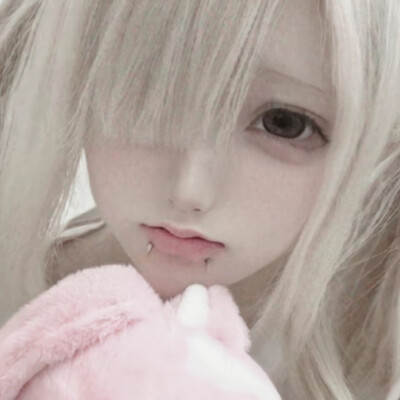 (๑¯ω¯๑)