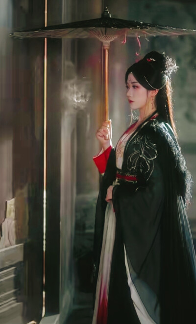 张晋宜/又见明月时