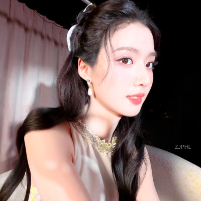 卢昱晓