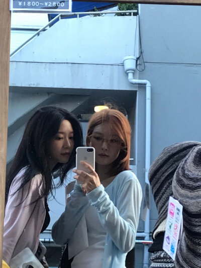 金珉周 权恩妃