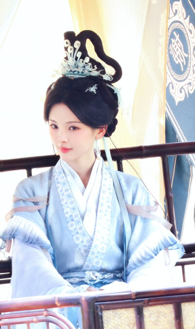 杨超越