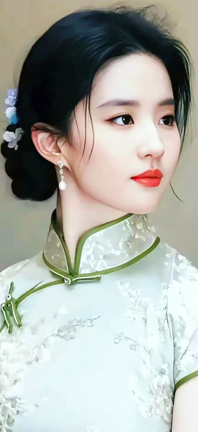 刘亦菲