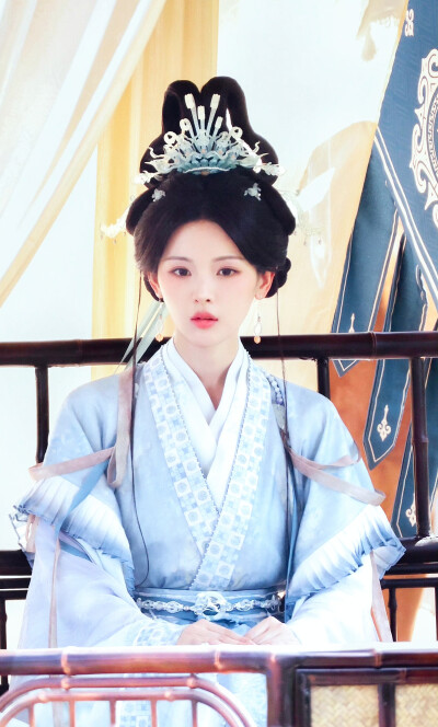 杨超越
