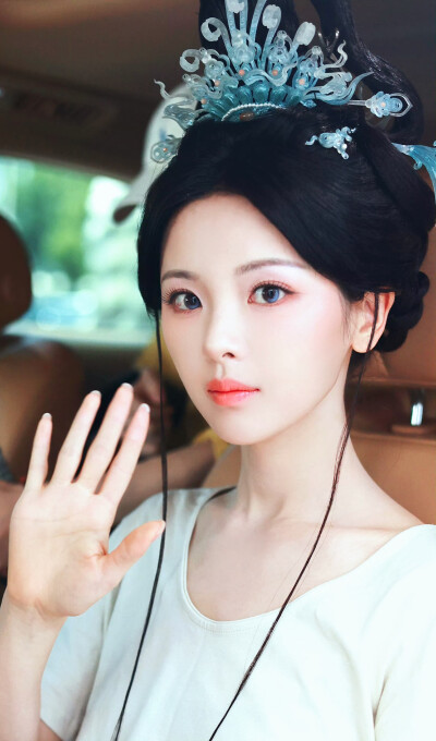 杨超越