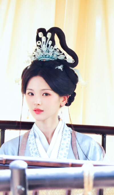杨超越