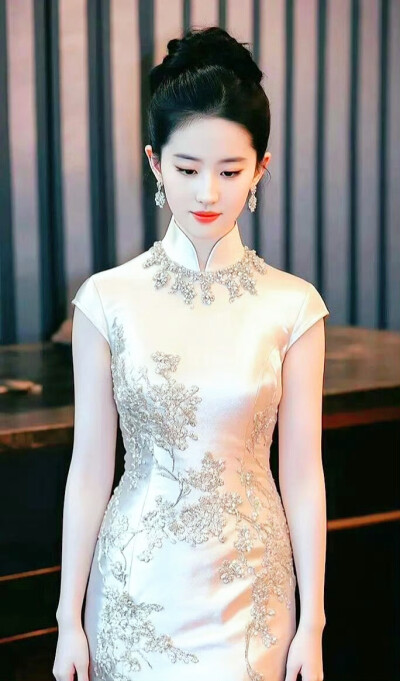 刘亦菲