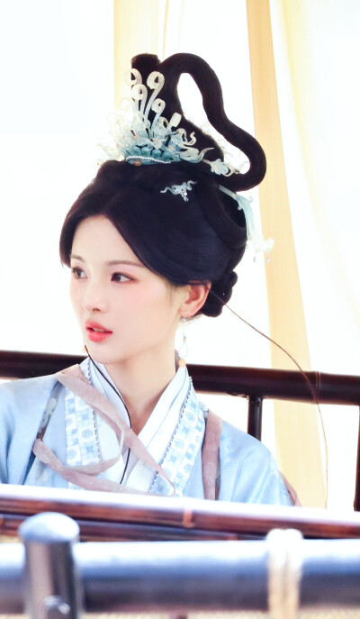 杨超越