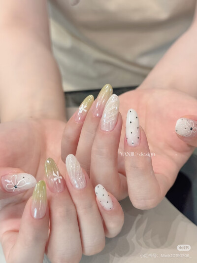 美甲