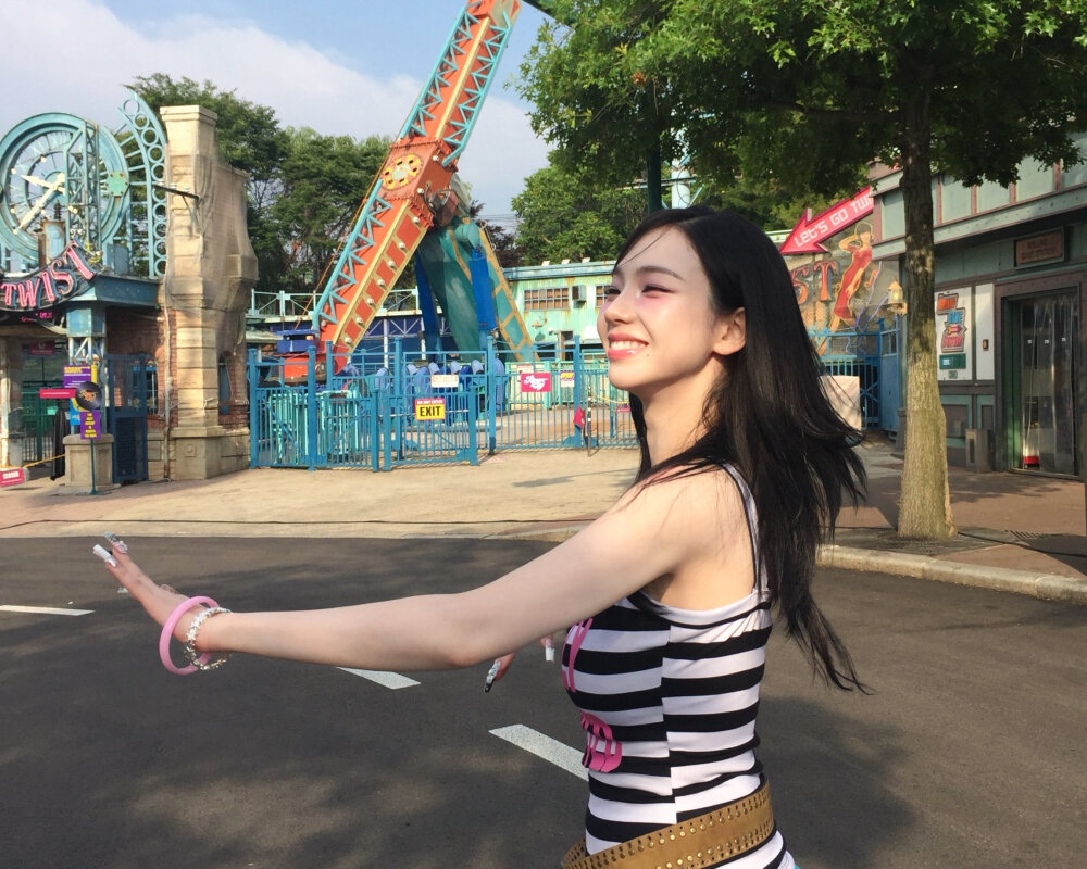 柳智敏 karina