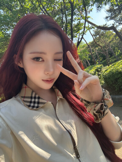 罗潾 narin