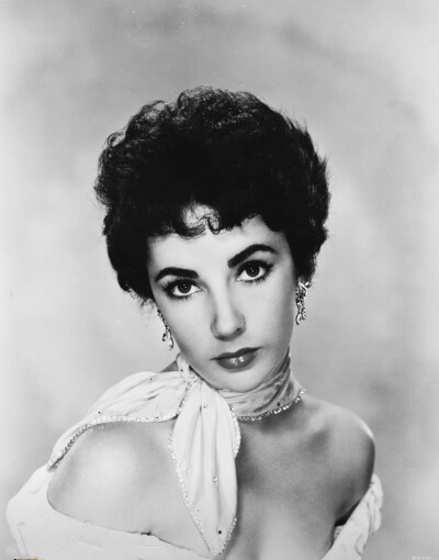 Elizabeth Taylor ​​​
