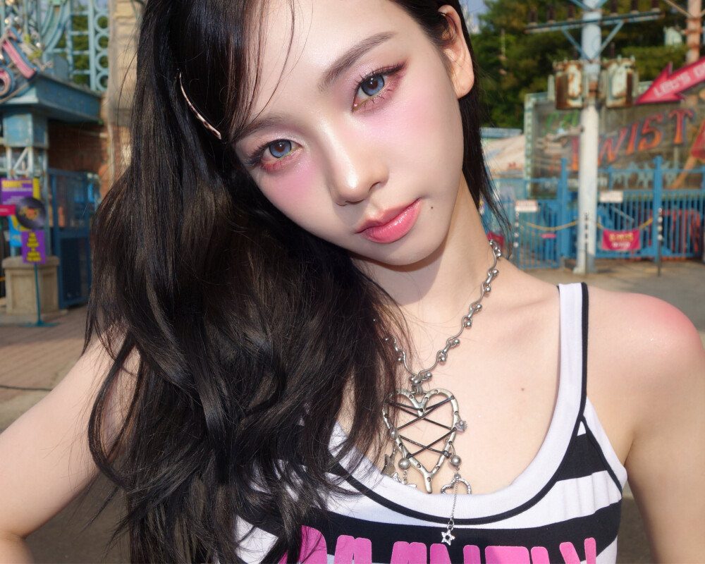 柳智敏 karina