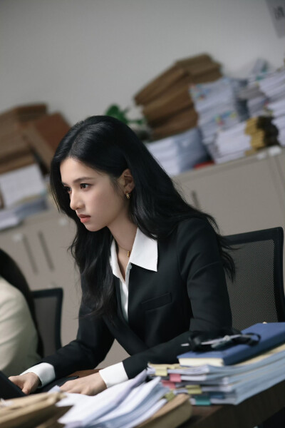 张婧仪