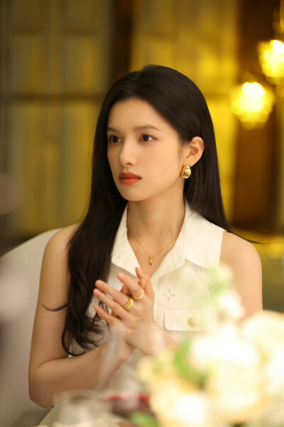 张婧仪