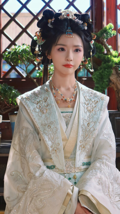 王云云