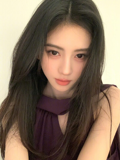 鞠婧祎