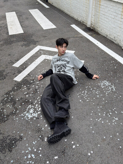 章昊