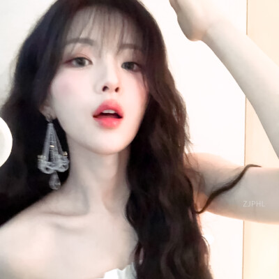 杨超越