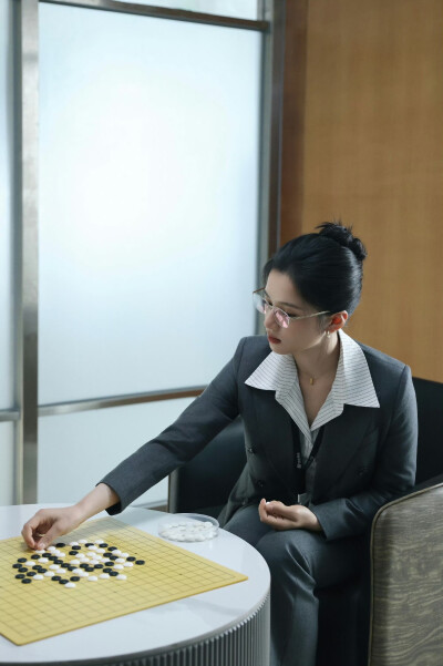 张婧仪