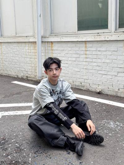 章昊