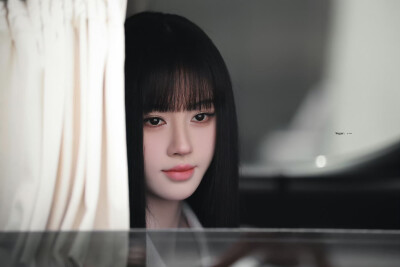 鞠婧祎