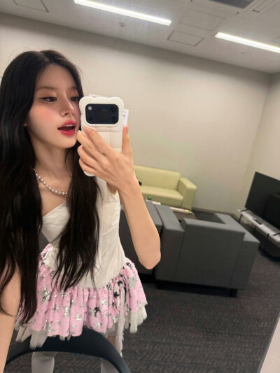 MINJU 自拍