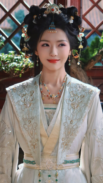 王云云