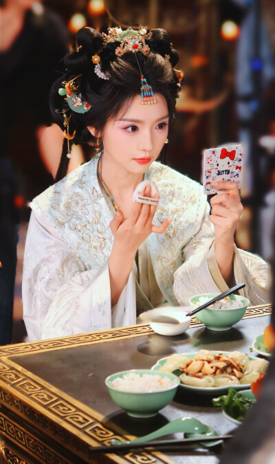 王云云