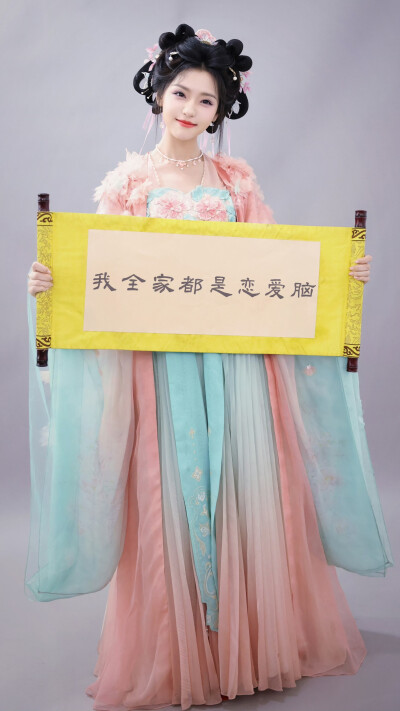 王云云