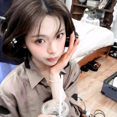 杨超越