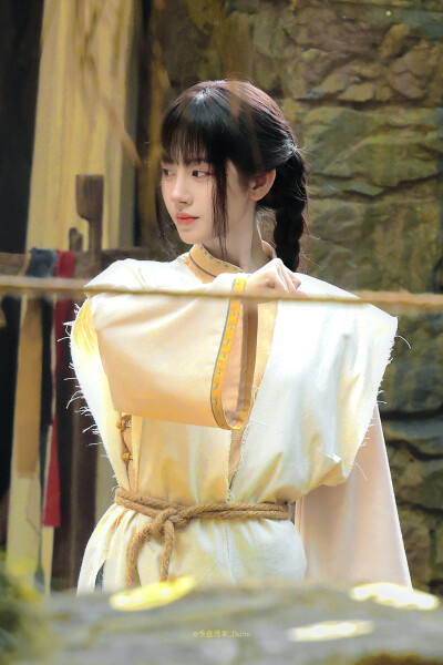 鞠婧祎