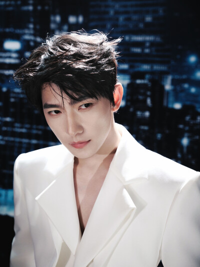 杨洋